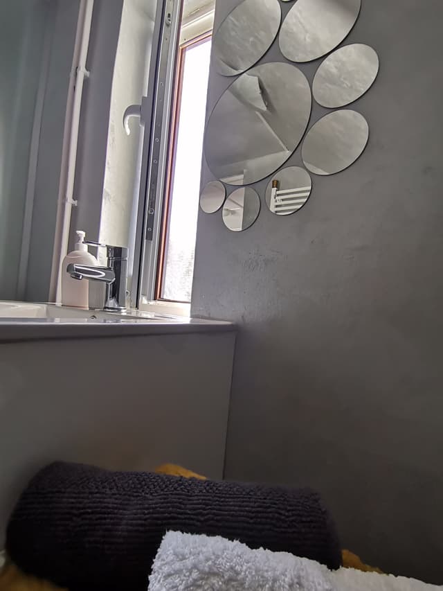 image-item